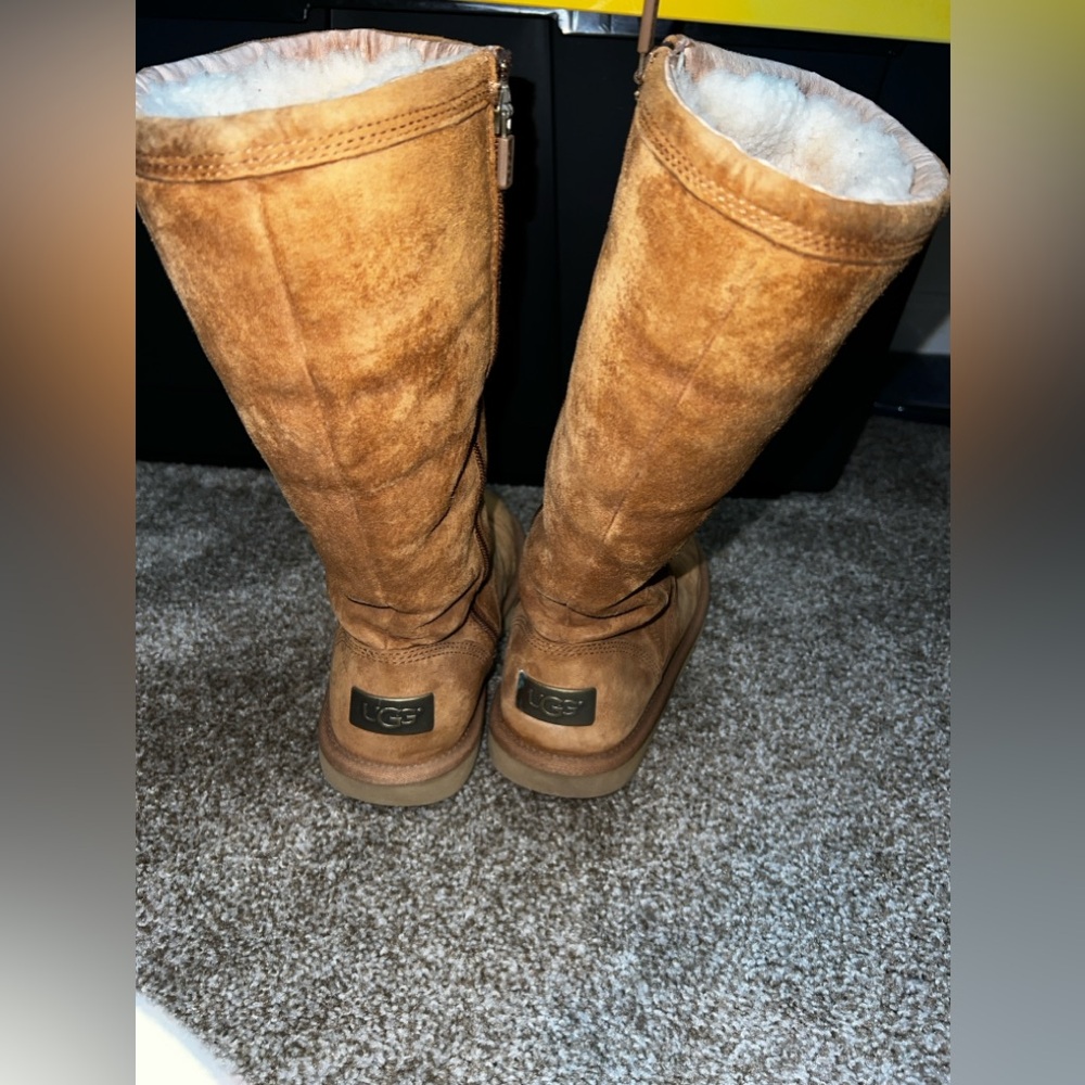 Ugg Boot - image 3